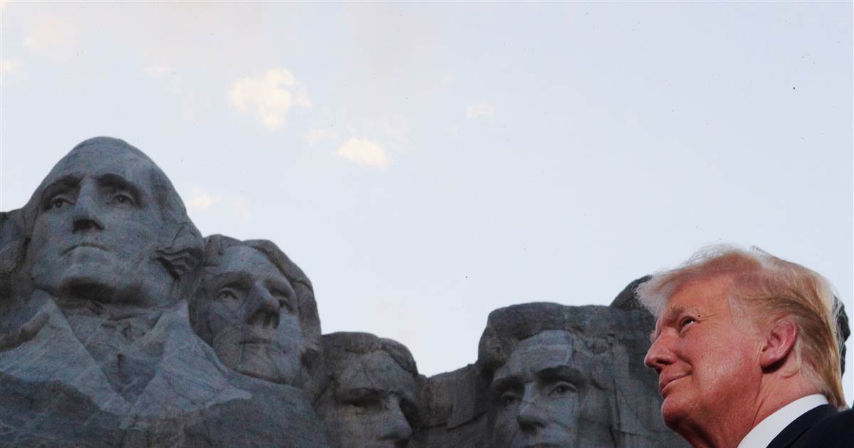 200704-trump-rushmore-axc-1205a_5601cdb840d1a993a5148125620777b3.nbcnews-fp-1200-630